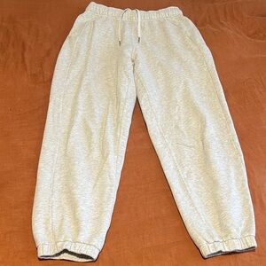 Lululemon Women’s Gray Sweatpants